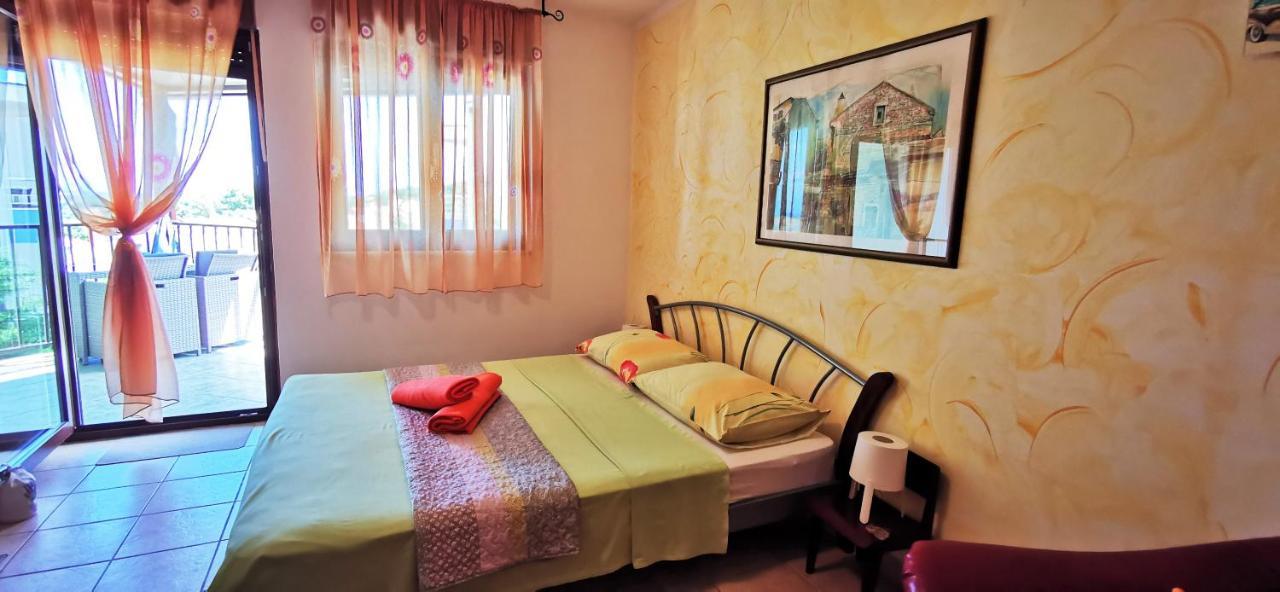 Studio Apartment Lela ลิทซ์ยัน ภายนอก รูปภาพ